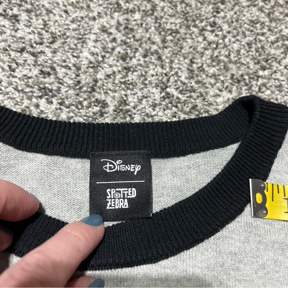 NWT Disney Essentials Spotted Zebra Nightmare Sally Cotton Sweater Girl SZ L 10 - Picture 6 of 11